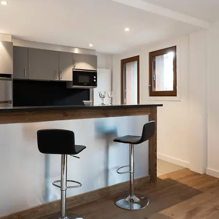 Renove 88m2 Au Centre De 1850 - 8 Pers, Parking, Balcon, Wifi - Fr-1-631-146 Apartment Courchevel